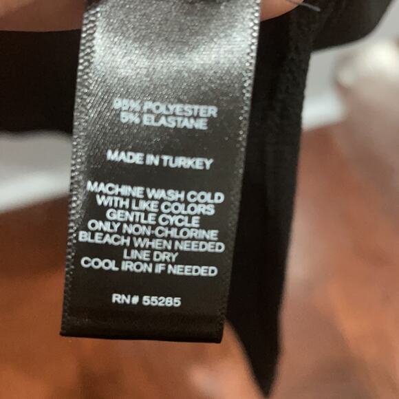 EXPRESS Black Hi-Lo Ruffled Long sleeves Blouse NWT - Picture 5 of 5